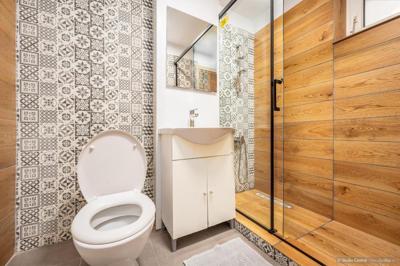 Studio Central Hura-Humora Exteriér fotografie